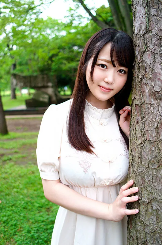 Gカップの本物処女 AV DEBUT 有馬美玖のサンプル画像1枚目